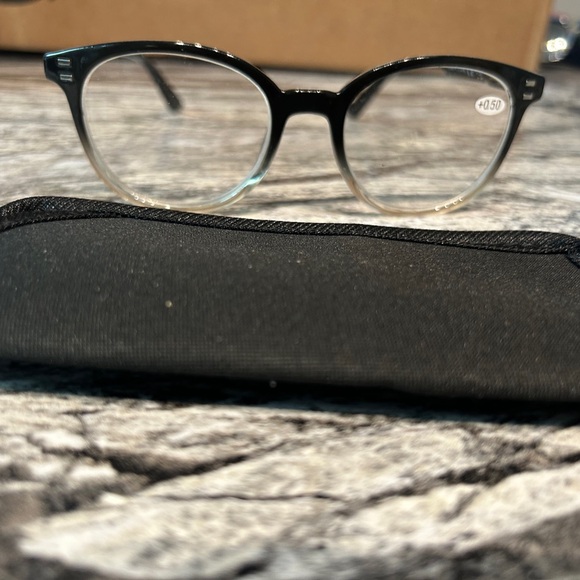 Stylish Black and Clear Reading Glasses with Case .50 includes soft case - Picture 3 of 7
